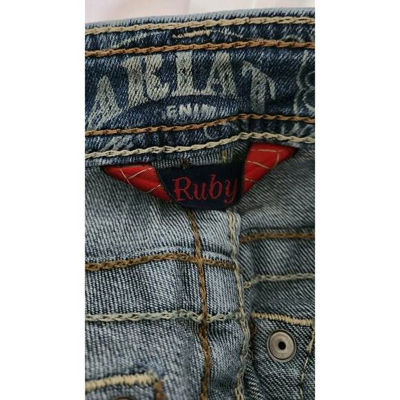 Ariat Jeans Womens 25R Ruby Bootcut Blue Long Denim Pants Embroidered Ladies - Picture 7 of 10